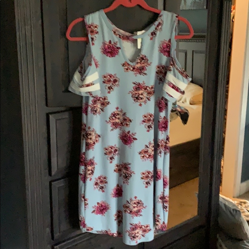 No Comment dress Cold shoulder size Large